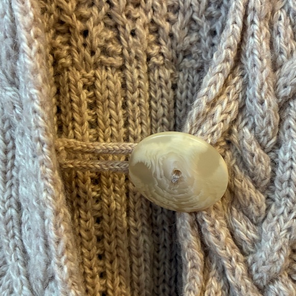 Inis Crafts Tan 100% Merino Wool Cable Knit Cardigan, Medium - Picture 5 of 7